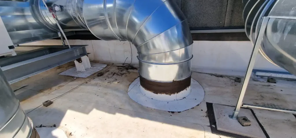 Calista-Impianti-Montesilvano_fissaggio-Rooftop-e-pvc-finito-17