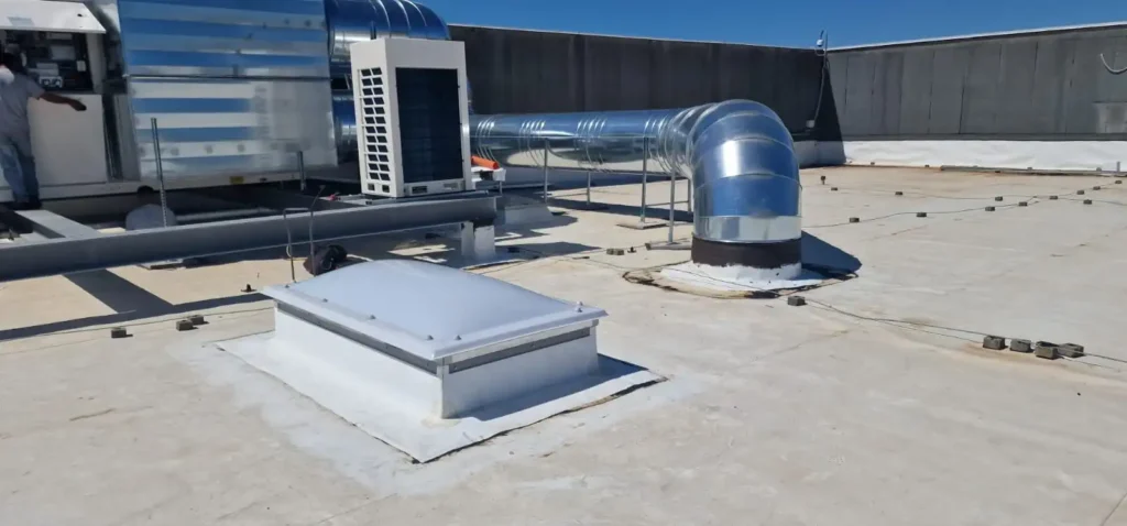 Calista-Impianti-Montesilvano_fissaggio-Rooftop-e-pvc-finito-23